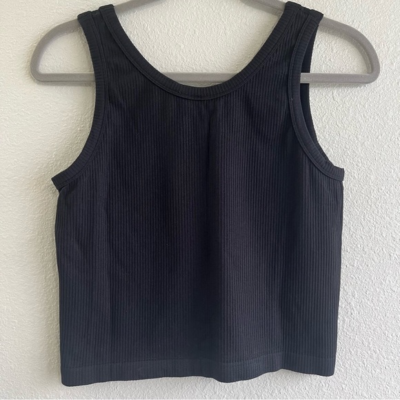 Calvin Klein Jeans ribbed black cropped tank top - Picture 3 of 5